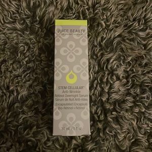 BUNDLE TO GET FREE Juice Beauty serum